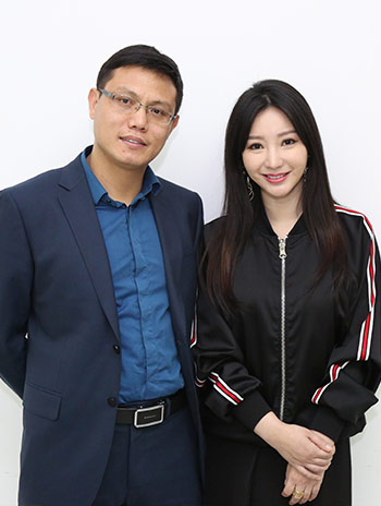 經紀公司經紀人與柳巖